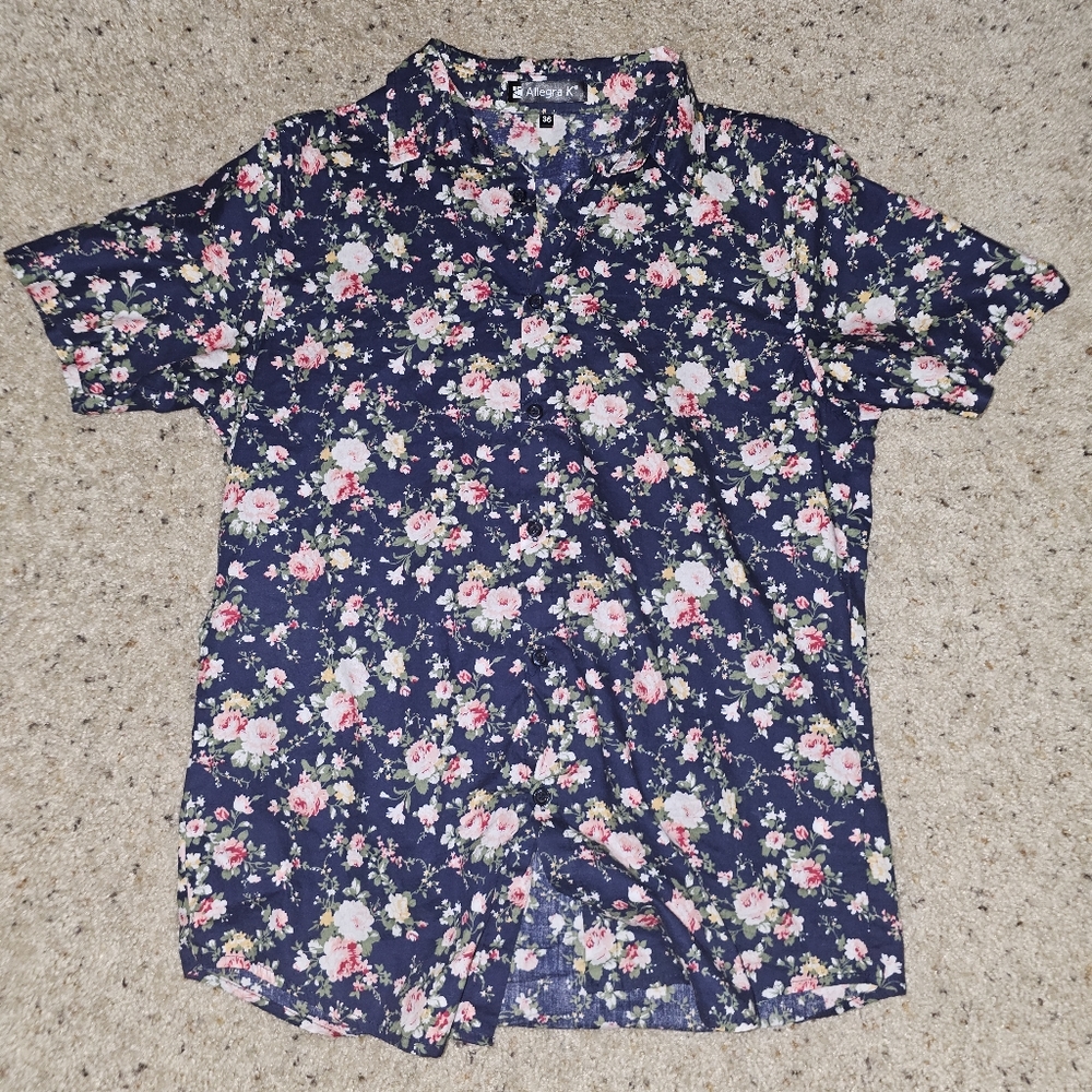 Brand New Allegra K Floral Button Up
